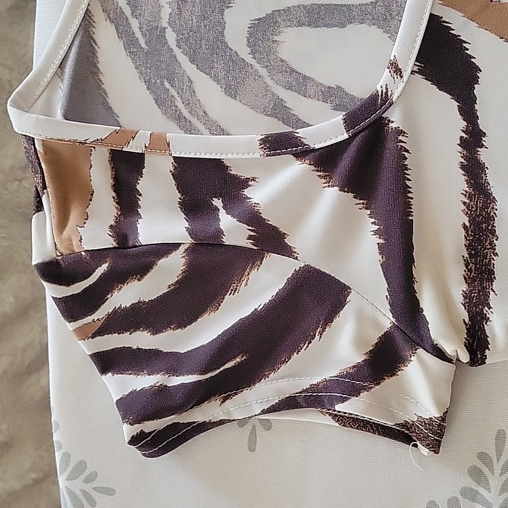 Venus Zebra Print Square Neck Top - Picture 7 of 8